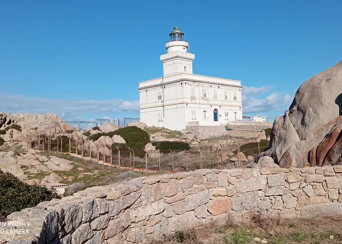 Gli Oleandri- Luminoso Trilocale Vista Mare * Santa Reparata