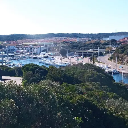 Apartamento Gli Oleandri- Luminoso Trilocale Vista Mare Santa Reparata