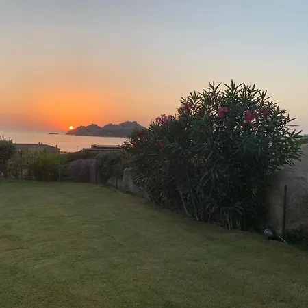 Gli Oleandri- Luminoso Trilocale Vista Mare Apartamento *