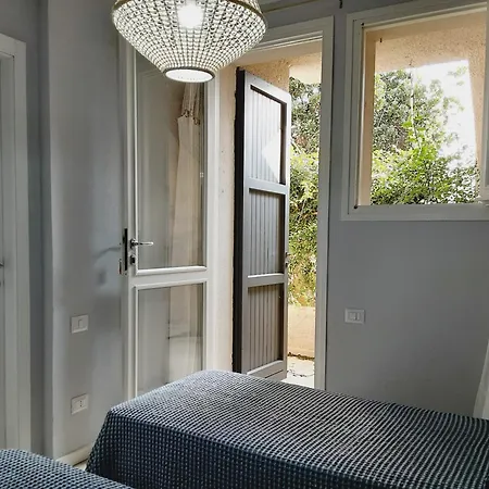 Apartamento Gli Oleandri- Luminoso Trilocale Vista Mare *