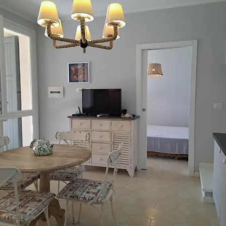 Gli Oleandri- Luminoso Trilocale Vista Mare Apartamento