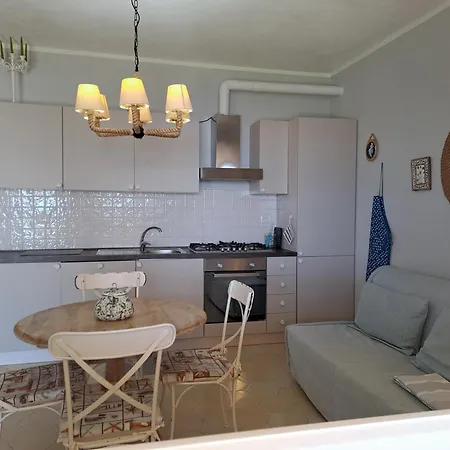 Gli Oleandri- Luminoso Trilocale Vista Mare Apartamento